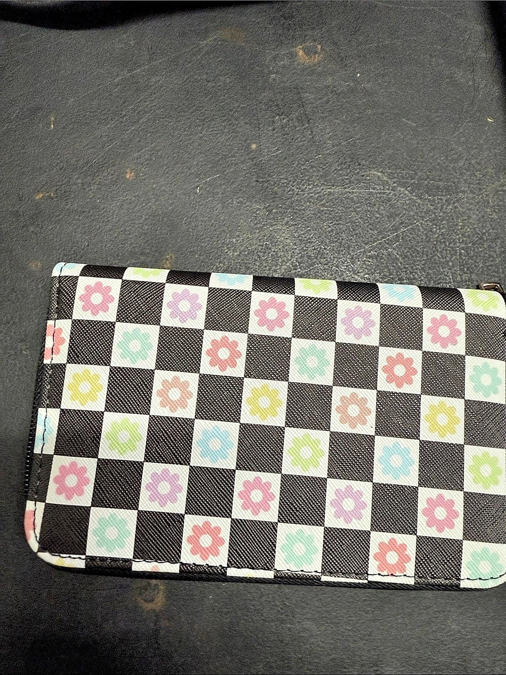 Floral Checkered Zip Wallet in Black & Multicolor